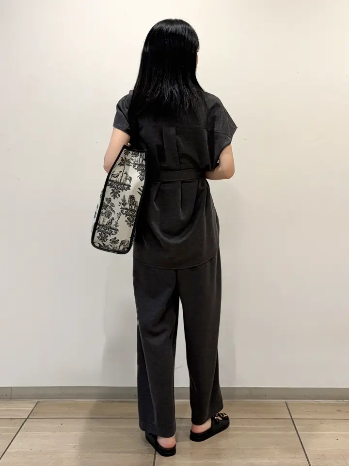 GRACE CONTINENTAL yoshi コーディネート画像