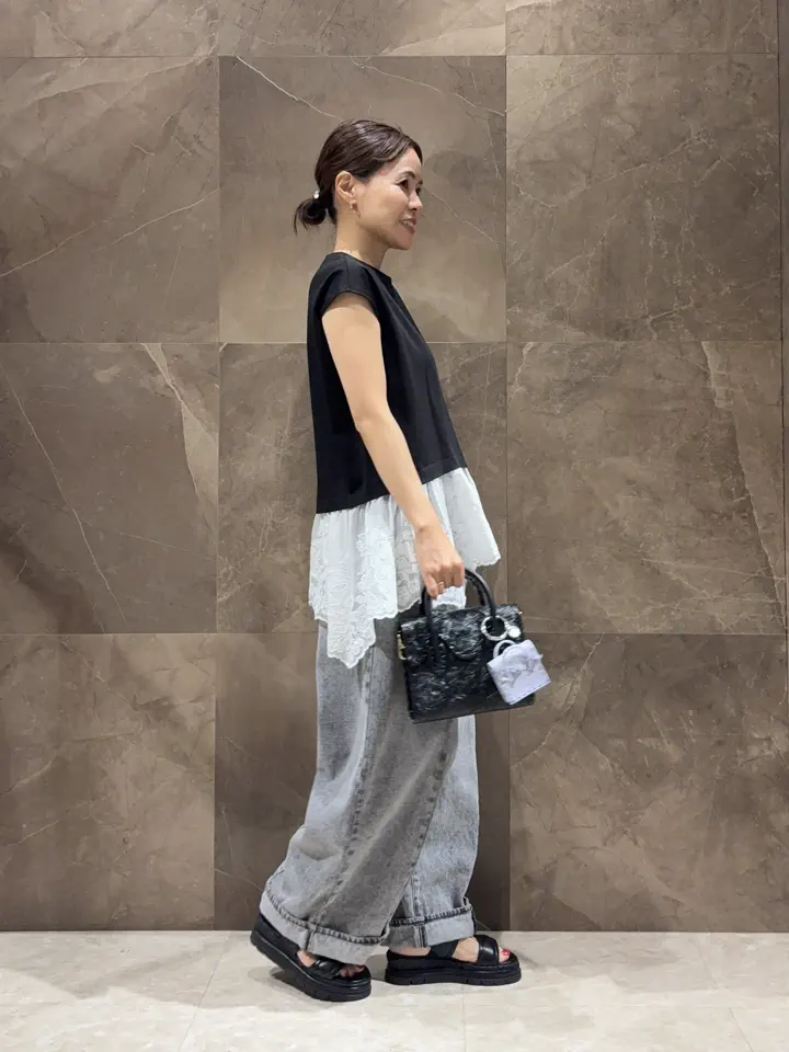 GRACE CONTINENTAL 穐山　香織 コーディネート画像