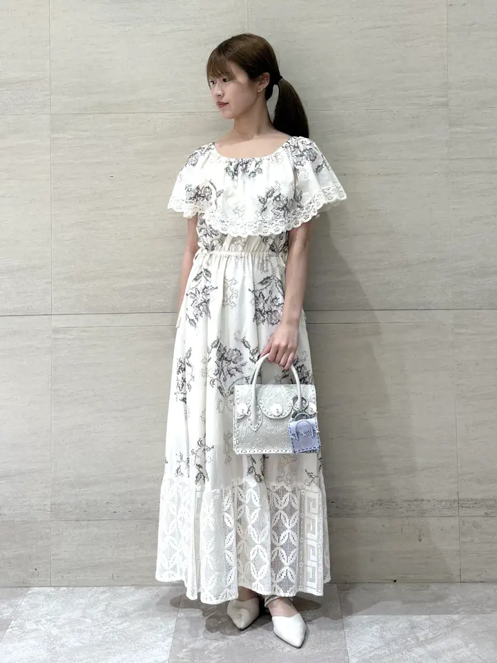 GRACE CONTINENTAL s.kondo コーディネート画像