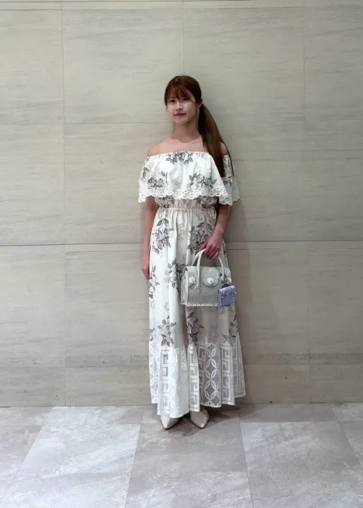 GRACE CONTINENTAL s.kondo コーディネート画像