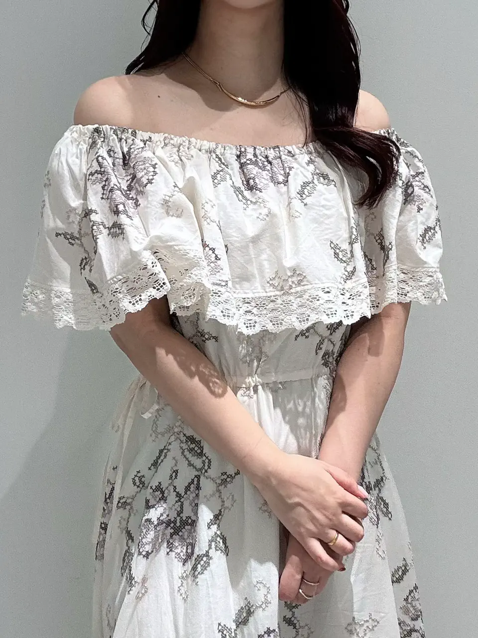 GRACE CONTINENTAL MOMOKO コーディネート画像