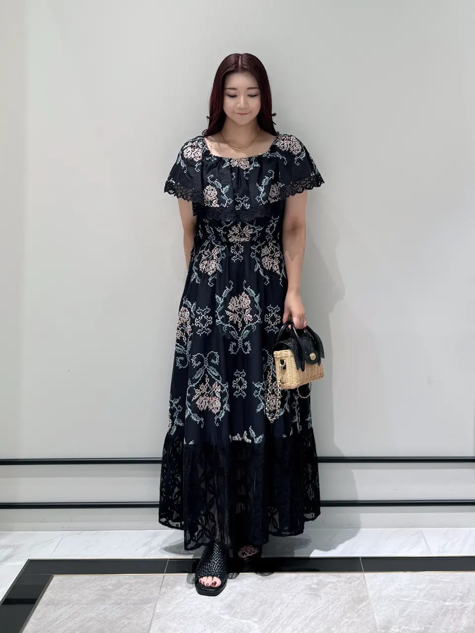  MOMOKO コーディネート画像