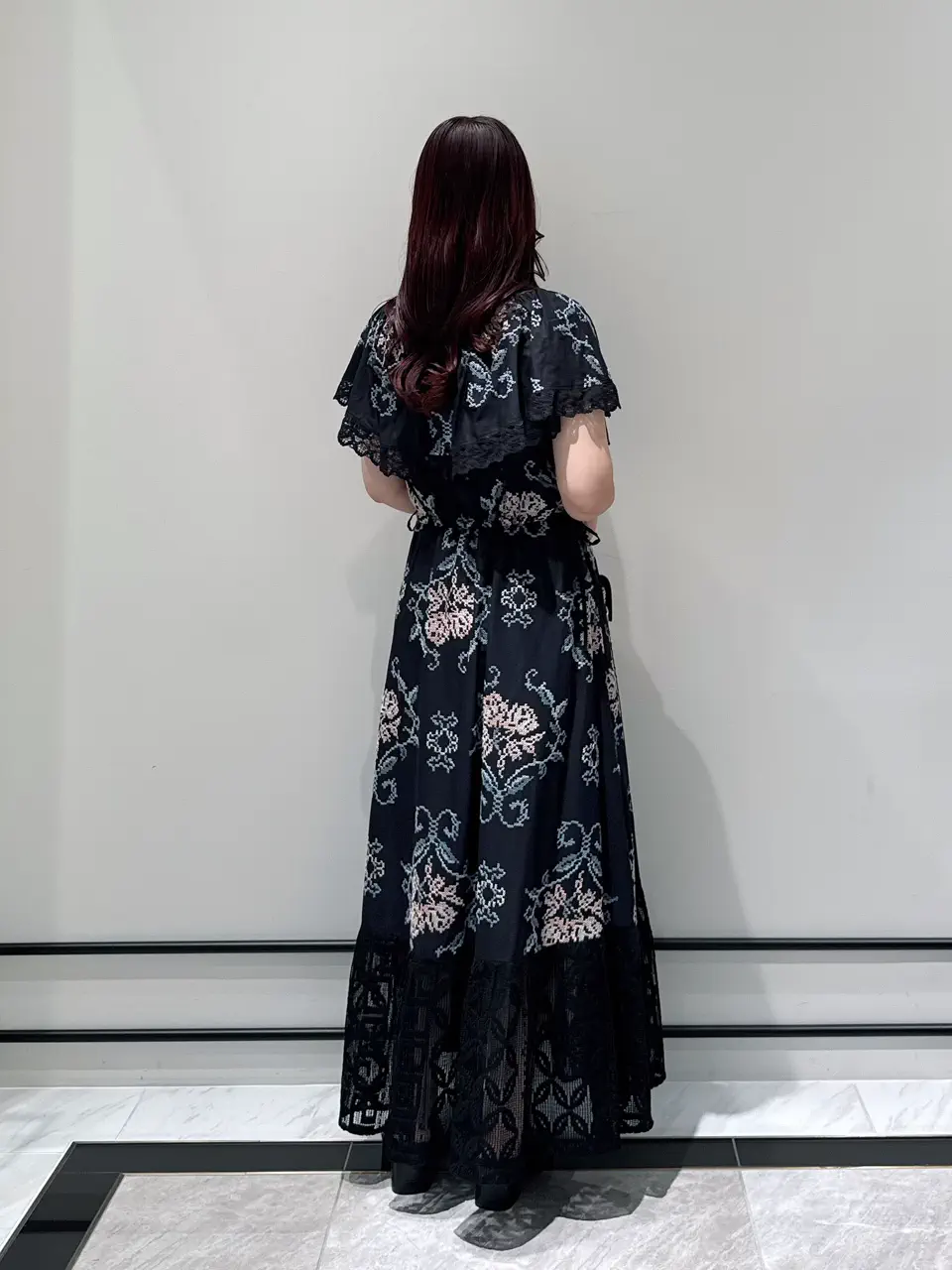 GRACE CONTINENTAL MOMOKO コーディネート画像