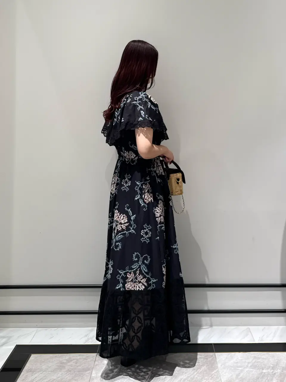 GRACE CONTINENTAL MOMOKO コーディネート画像