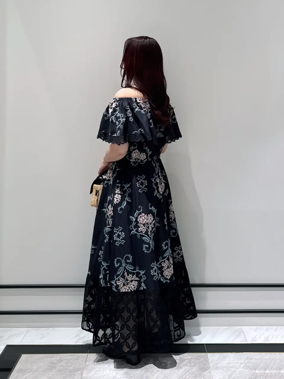 GRACE CONTINENTAL MOMOKO コーディネート画像