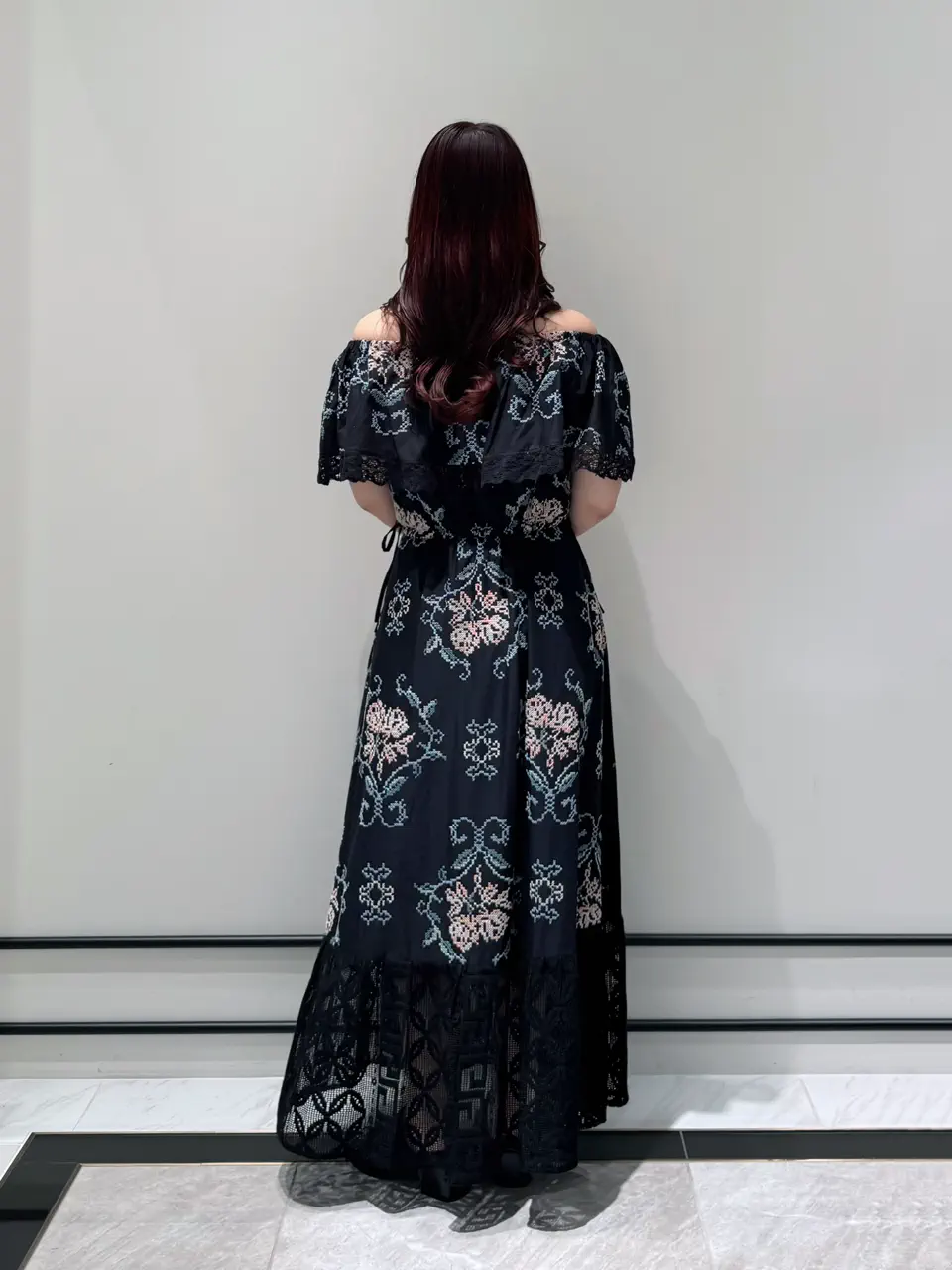 GRACE CONTINENTAL MOMOKO コーディネート画像