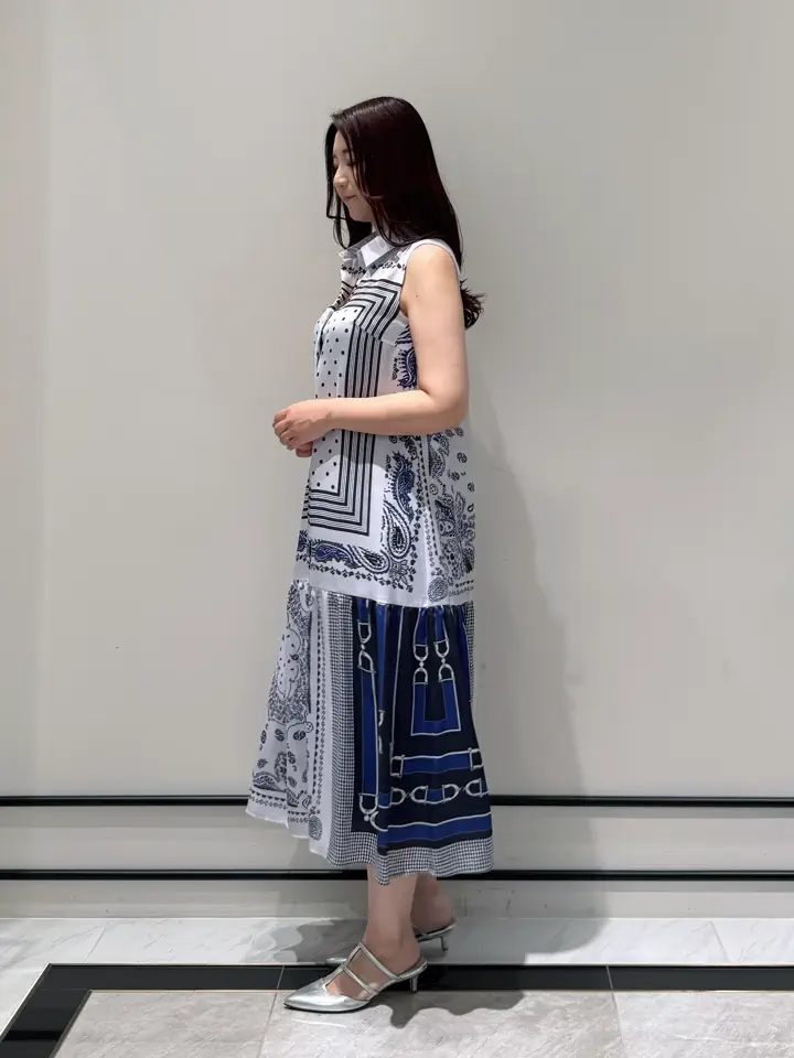 GRACE CONTINENTAL MOMOKO コーディネート画像
