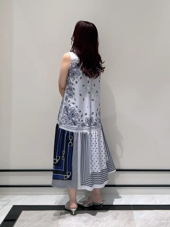 GRACE CONTINENTAL MOMOKO コーディネート画像