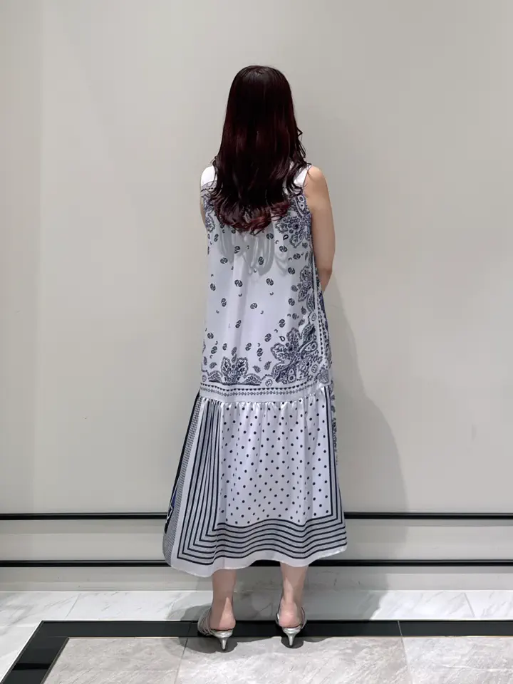 GRACE CONTINENTAL MOMOKO コーディネート画像