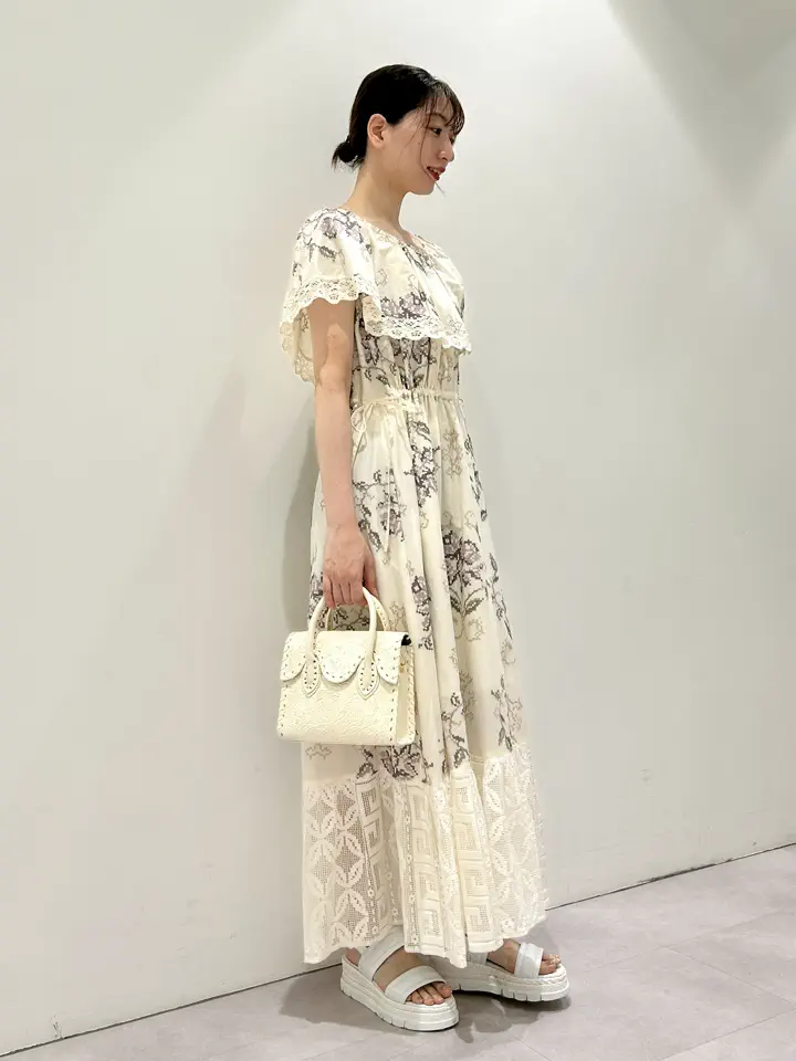 GRACE CONTINENTAL eri コーディネート画像