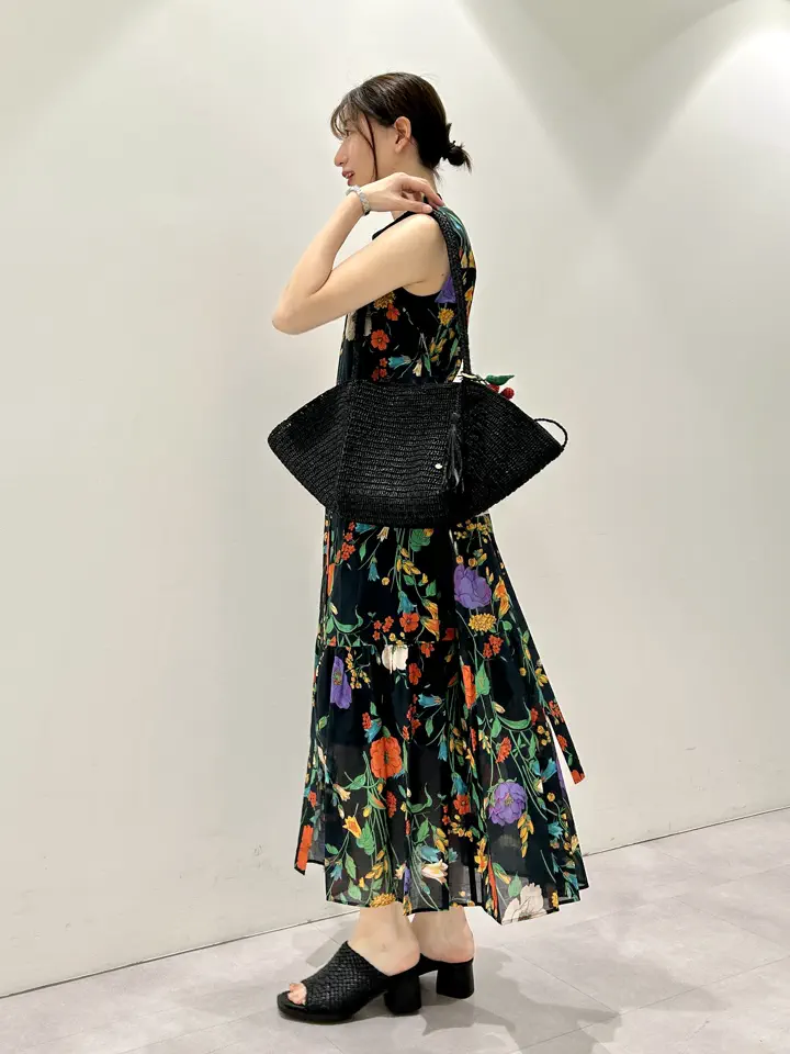 GRACE CONTINENTAL eri コーディネート画像