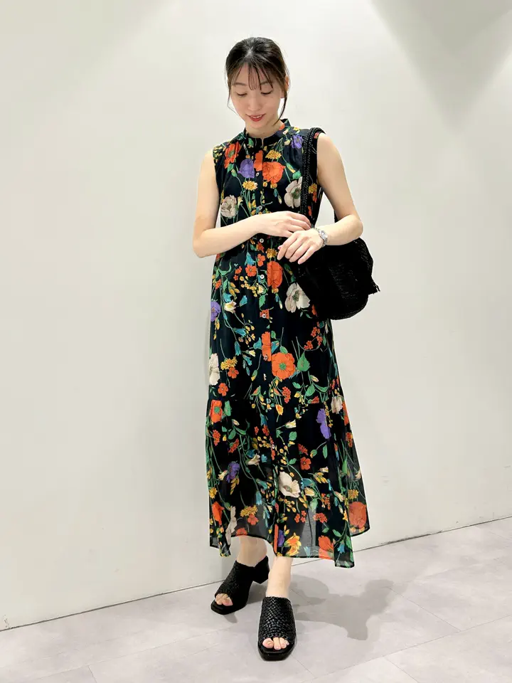 GRACE CONTINENTAL eri コーディネート画像