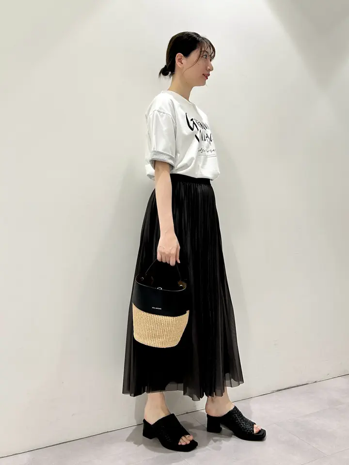 GRACE CONTINENTAL eri コーディネート画像