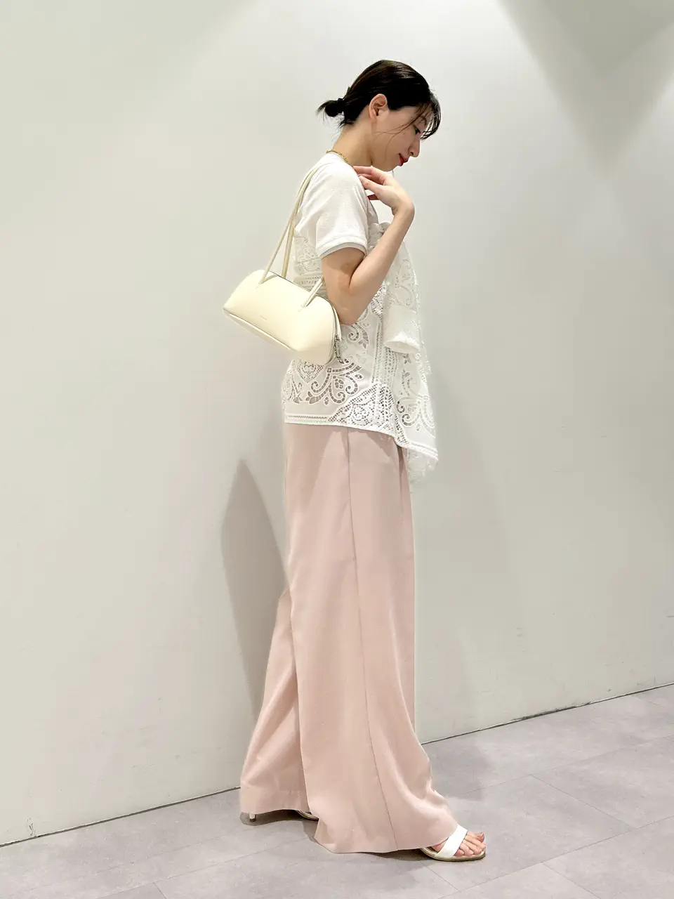 GRACE CONTINENTAL eri コーディネート画像