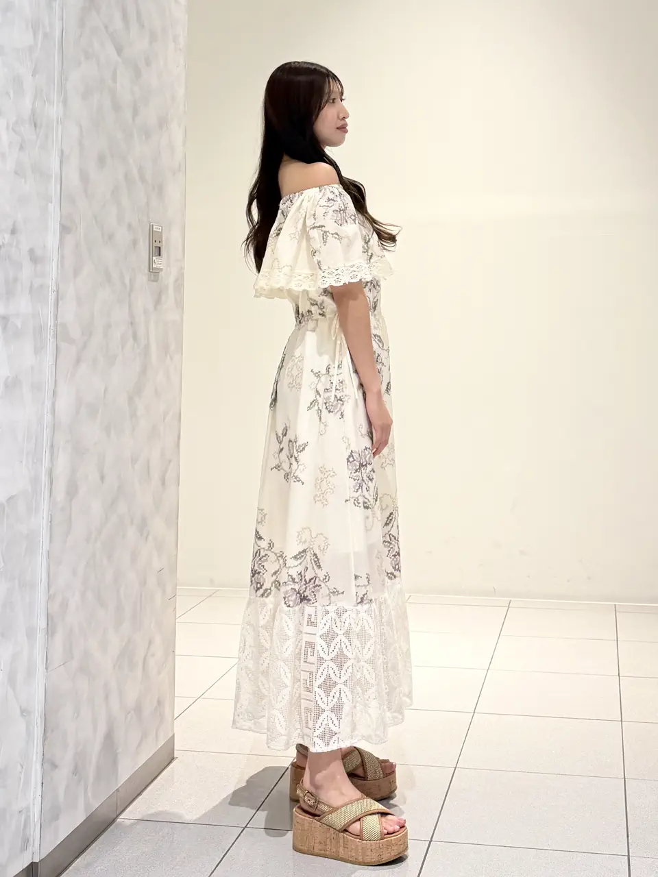 GRACE CONTINENTAL momo コーディネート画像