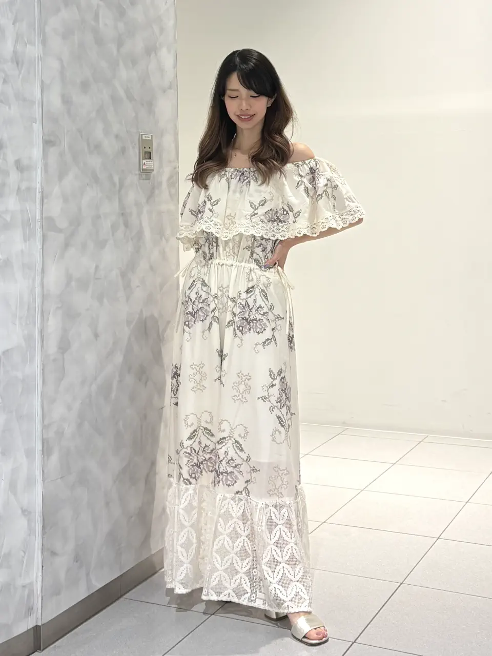 GRACE CONTINENTAL FUKUSHIMA YURIE コーディネート画像