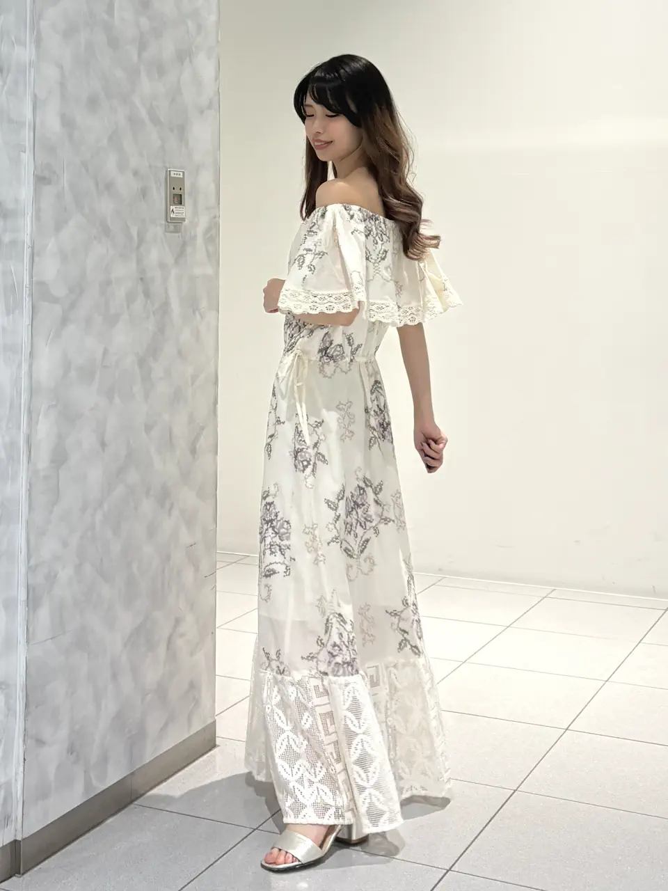 GRACE CONTINENTAL FUKUSHIMA YURIE コーディネート画像