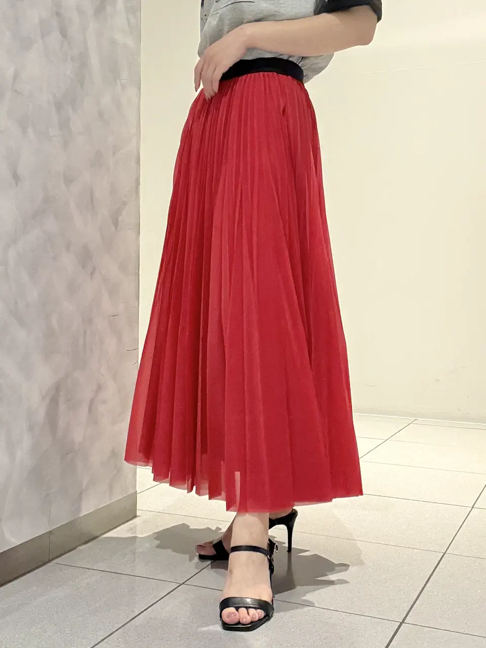GRACE CONTINENTAL FUKUSHIMA YURIE コーディネート画像