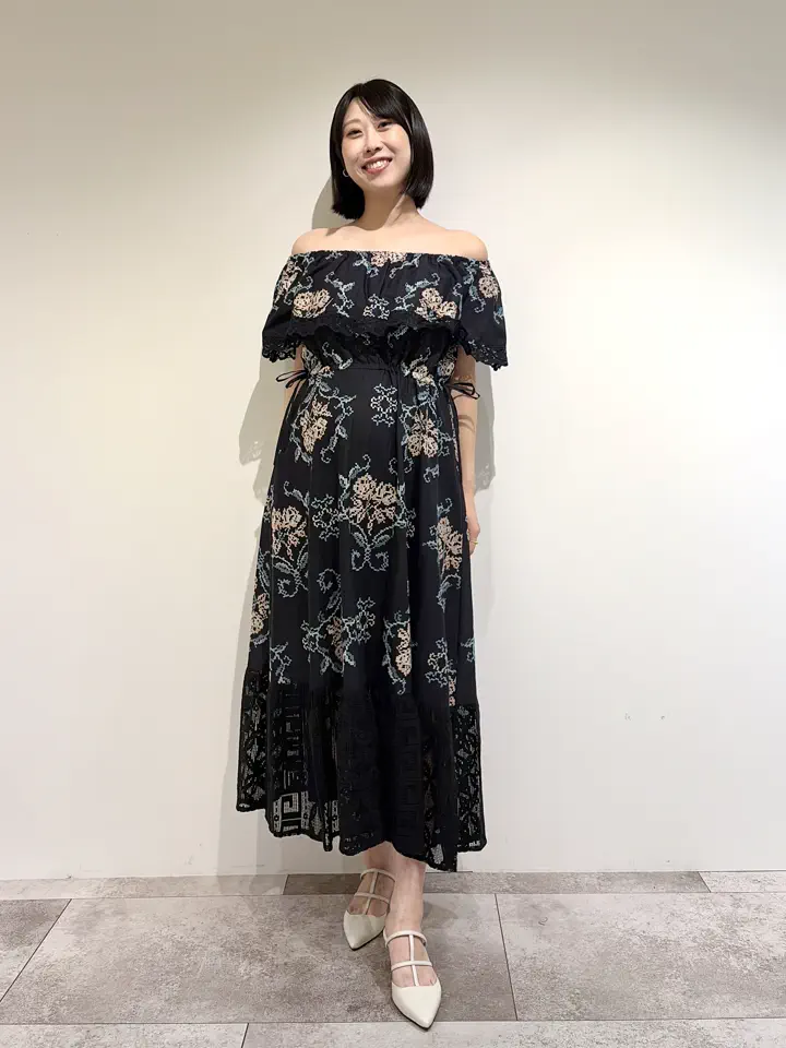 GRACE CONTINENTAL 端場 わかな コーディネート画像