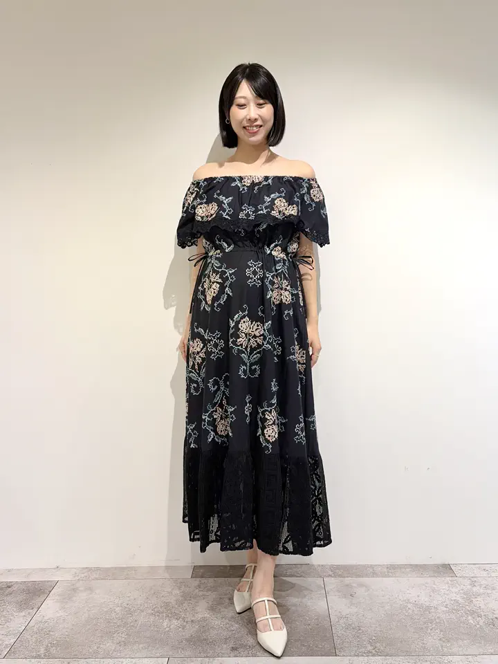 GRACE CONTINENTAL 端場 わかな コーディネート画像