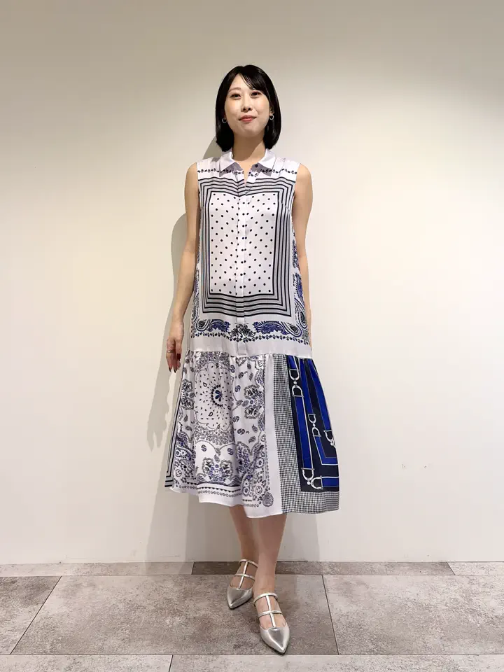GRACE CONTINENTAL 端場 わかな コーディネート画像