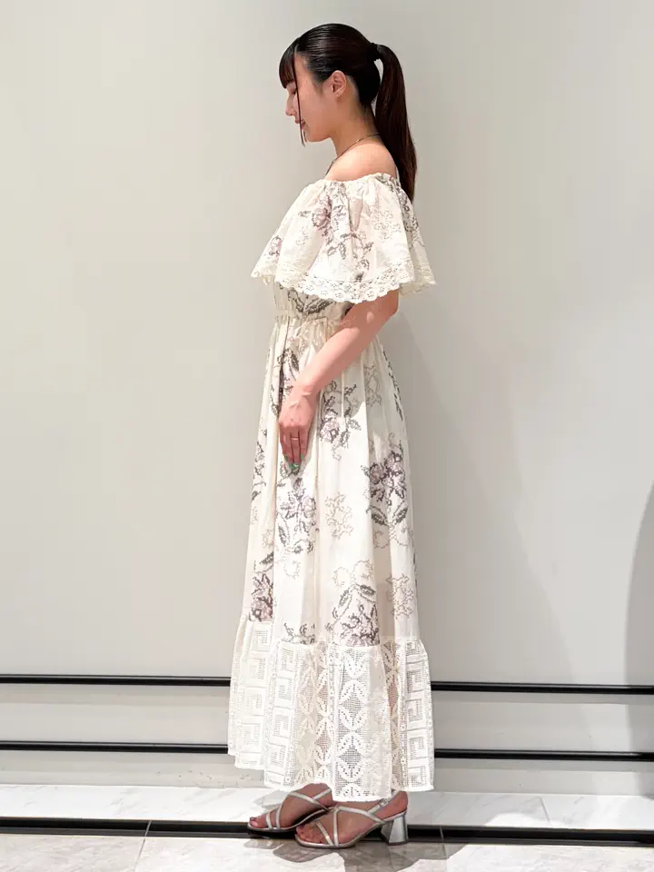 GRACE CONTINENTAL CHISAKO.S コーディネート画像