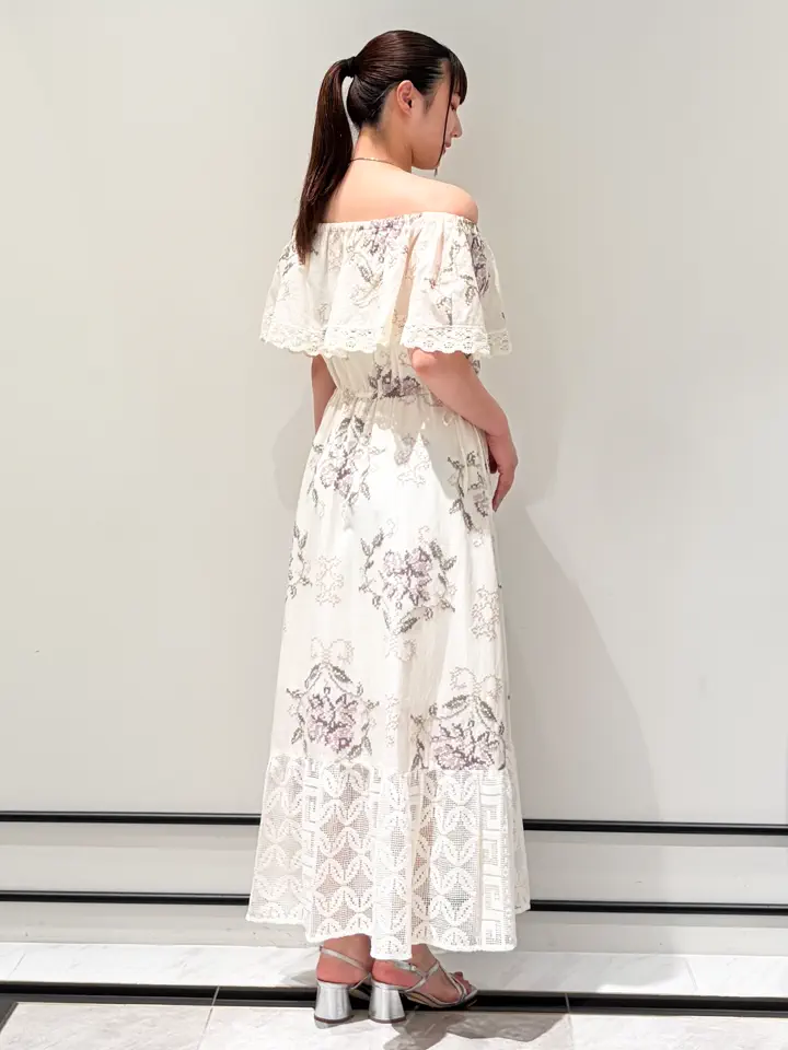 GRACE CONTINENTAL CHISAKO.S コーディネート画像