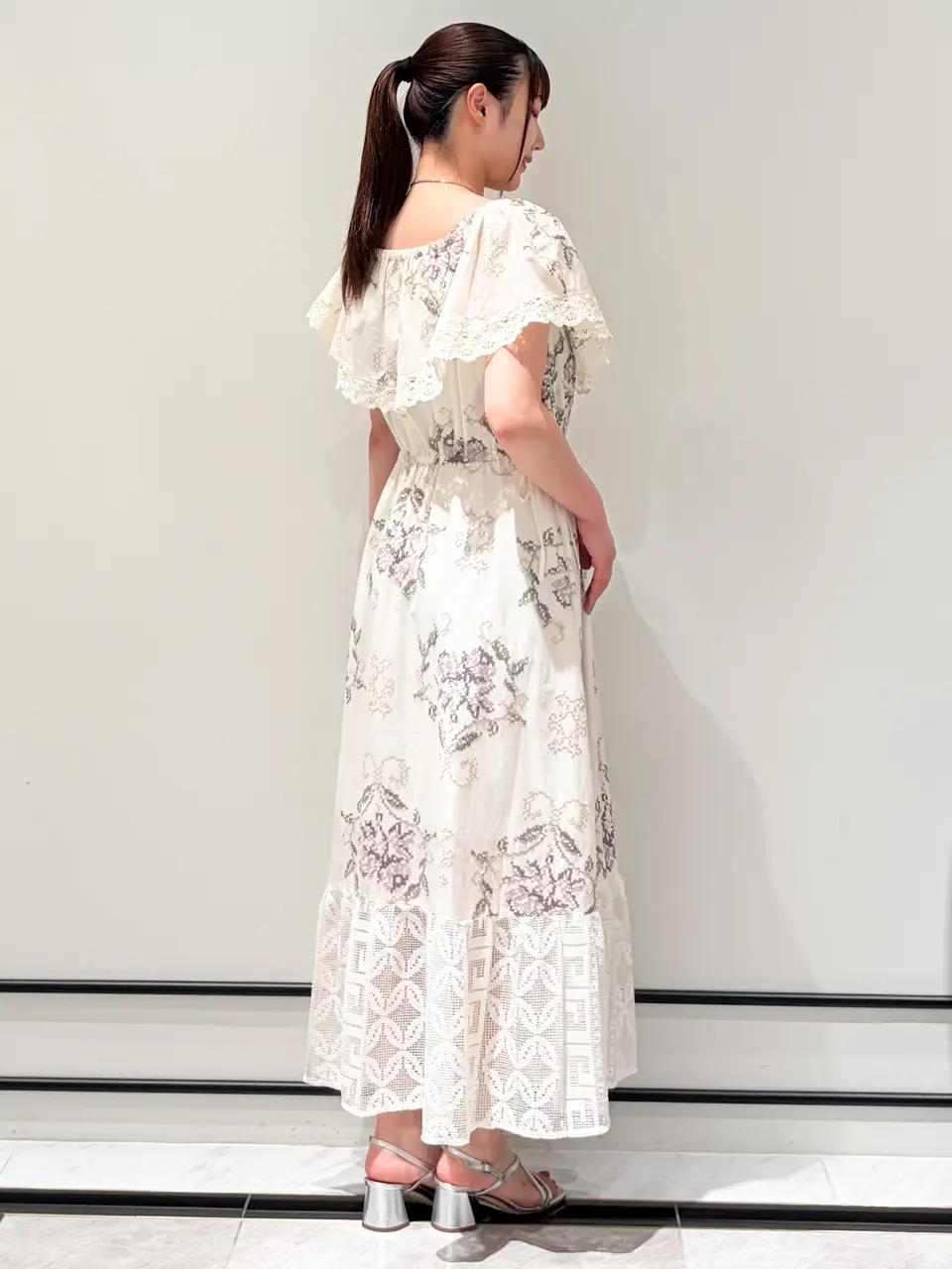 GRACE CONTINENTAL CHISAKO.S コーディネート画像