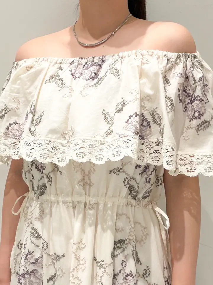 GRACE CONTINENTAL CHISAKO.S コーディネート画像