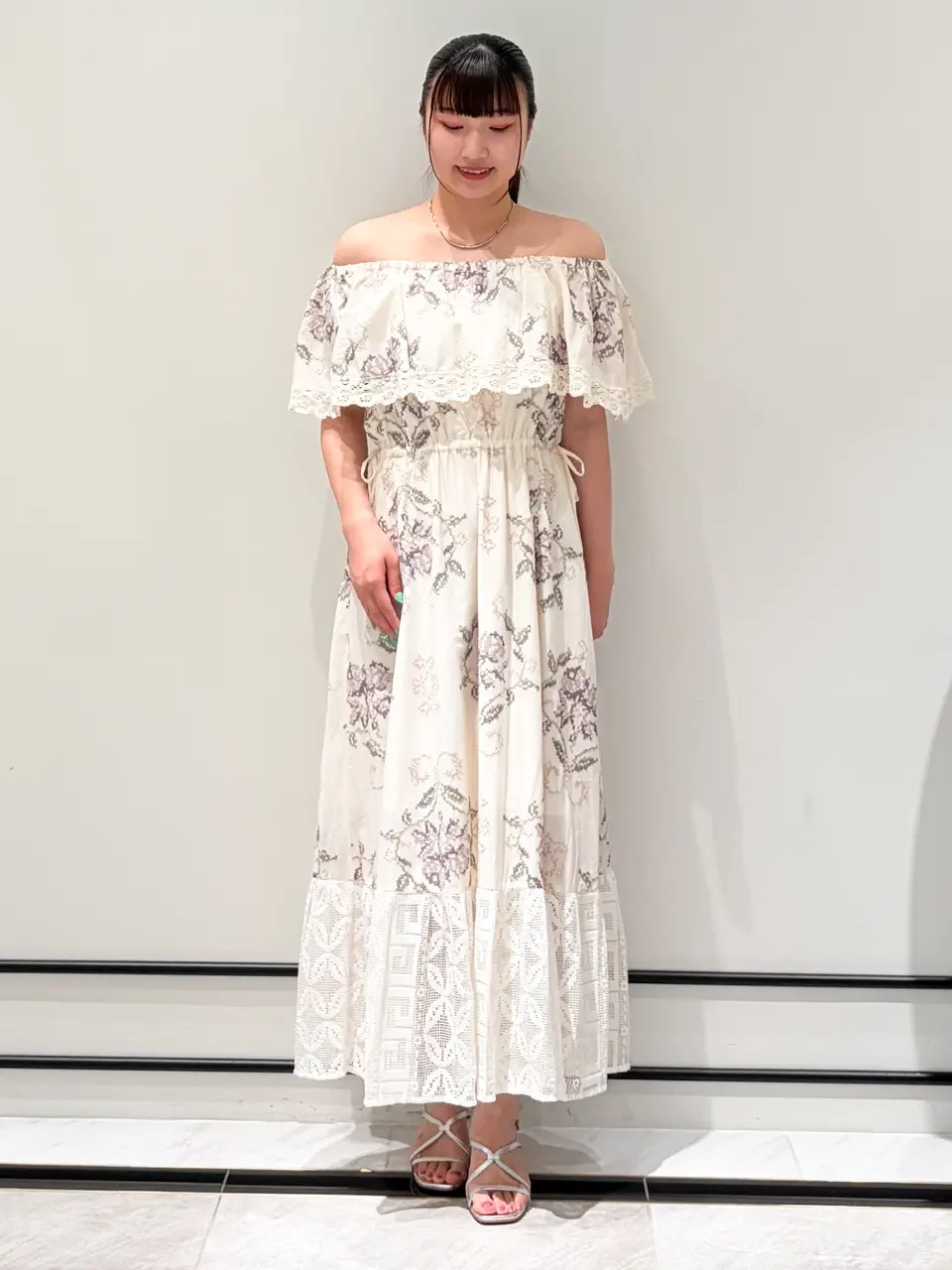 GRACE CONTINENTAL CHISAKO.S コーディネート画像