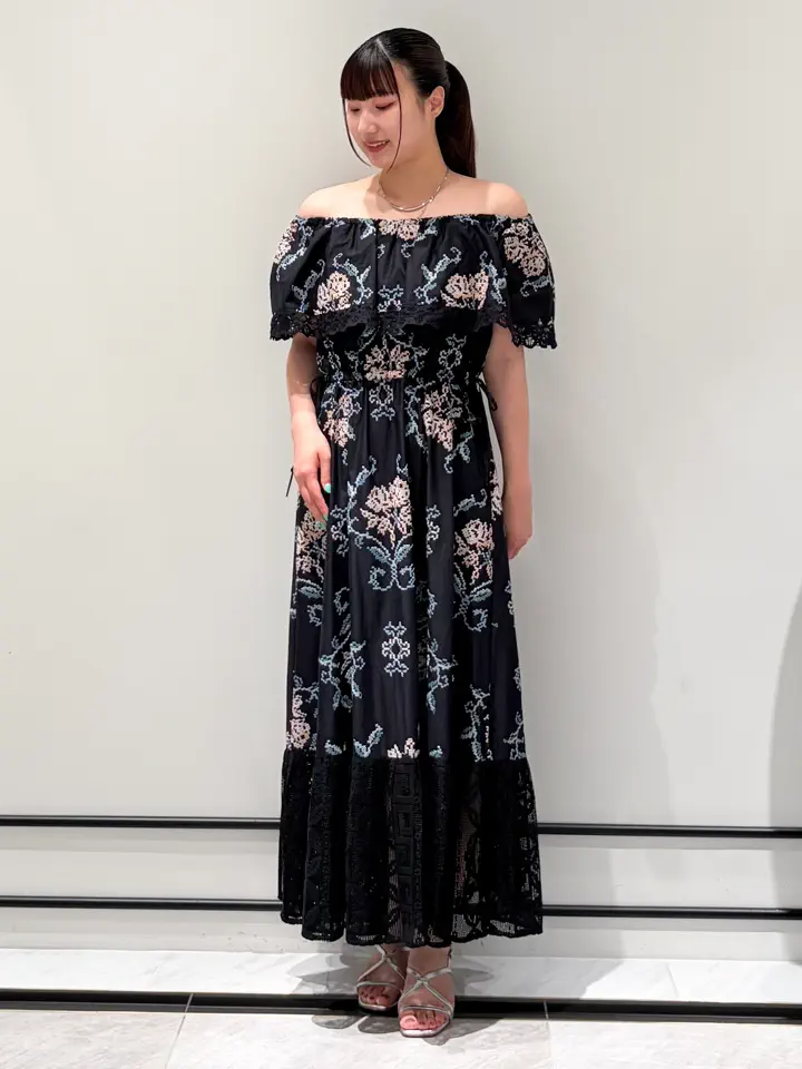 GRACE CONTINENTAL CHISAKO.S コーディネート画像
