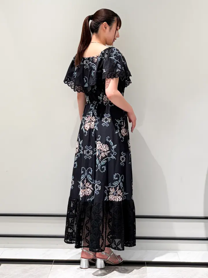 GRACE CONTINENTAL CHISAKO.S コーディネート画像