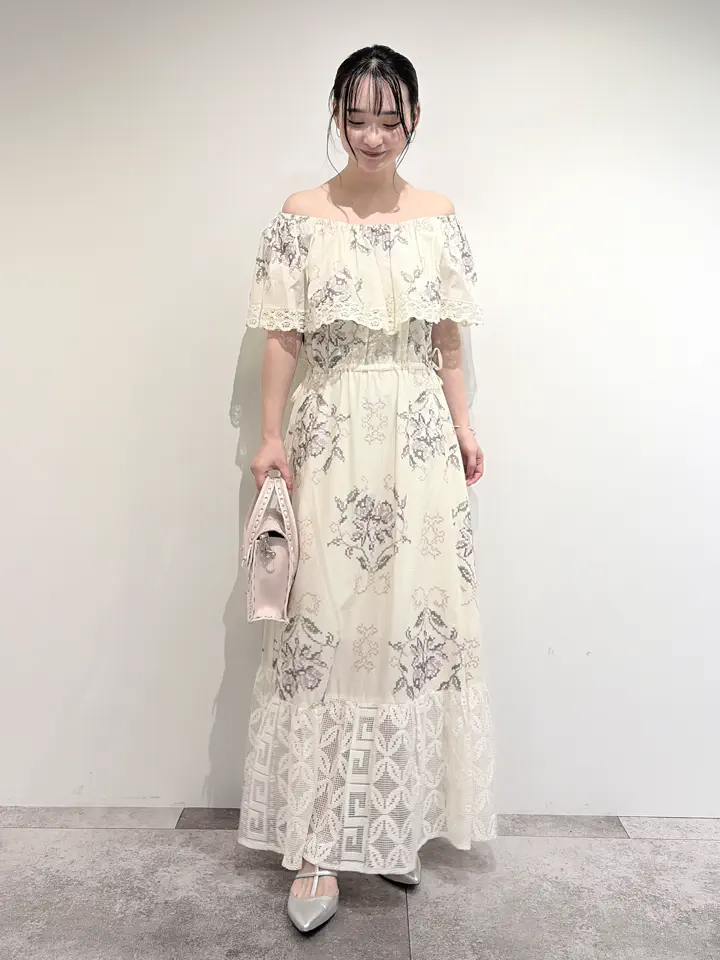 GRACE CONTINENTAL Nakatsu.m コーディネート画像