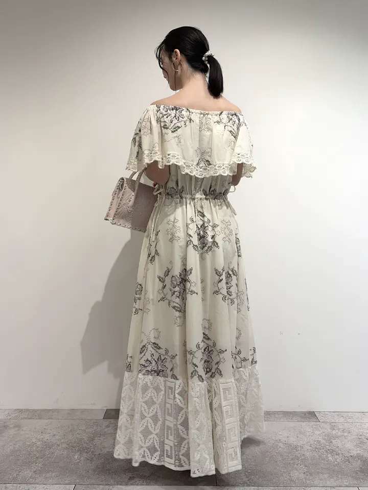 GRACE CONTINENTAL Nakatsu.m コーディネート画像
