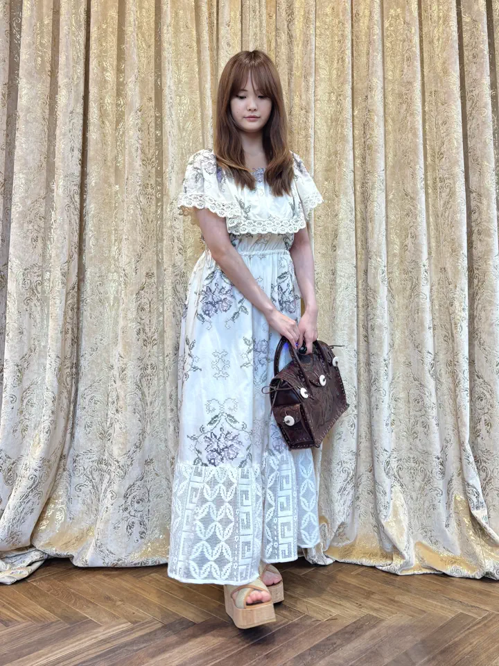 GRACE CONTINENTAL miyuki adachi コーディネート画像