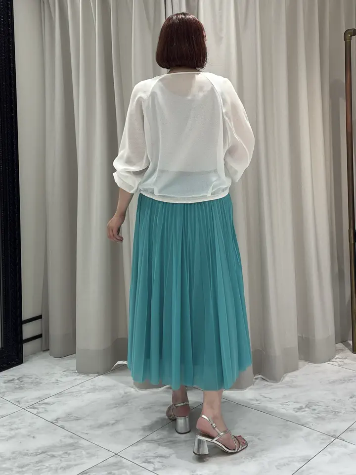 GRACE CONTINENTAL Izumi コーディネート画像
