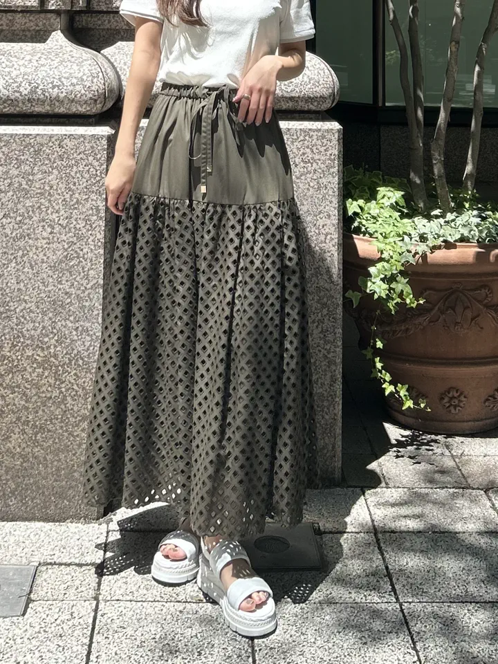 GRACE CONTINENTAL ERINA KATO コーディネート画像