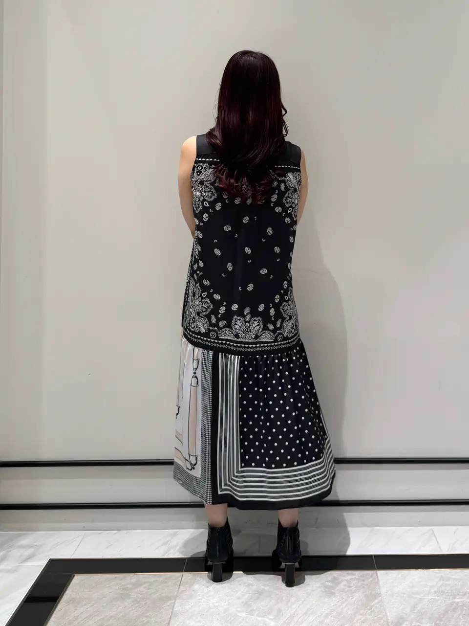 GRACE CONTINENTAL MOMOKO コーディネート画像
