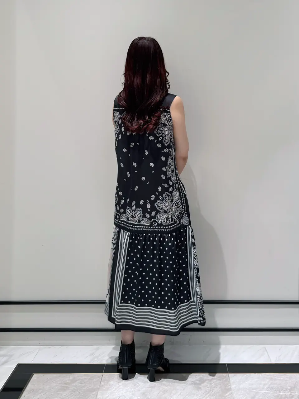GRACE CONTINENTAL MOMOKO コーディネート画像