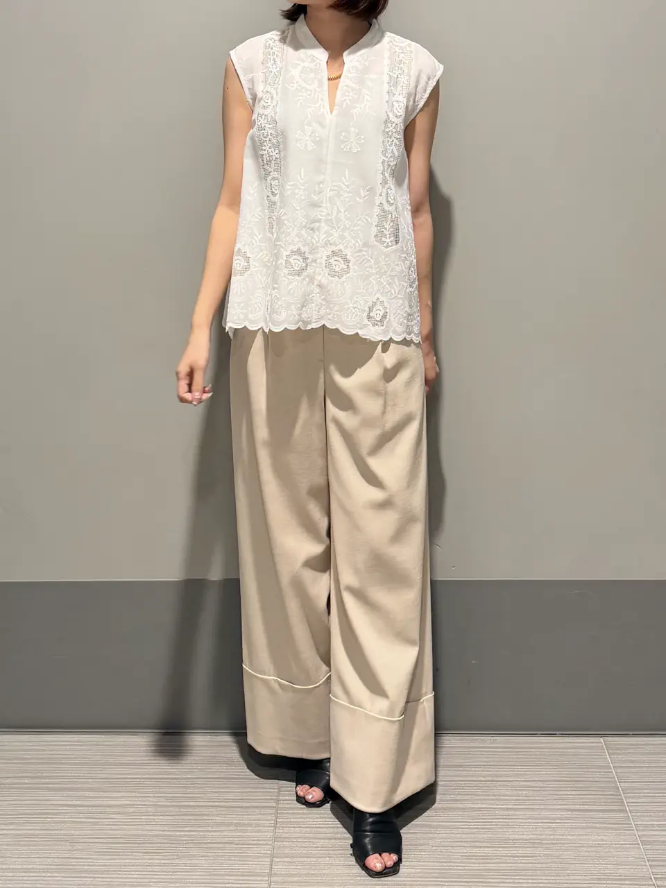 GRACE CONTINENTAL MORITA AI コーディネート画像