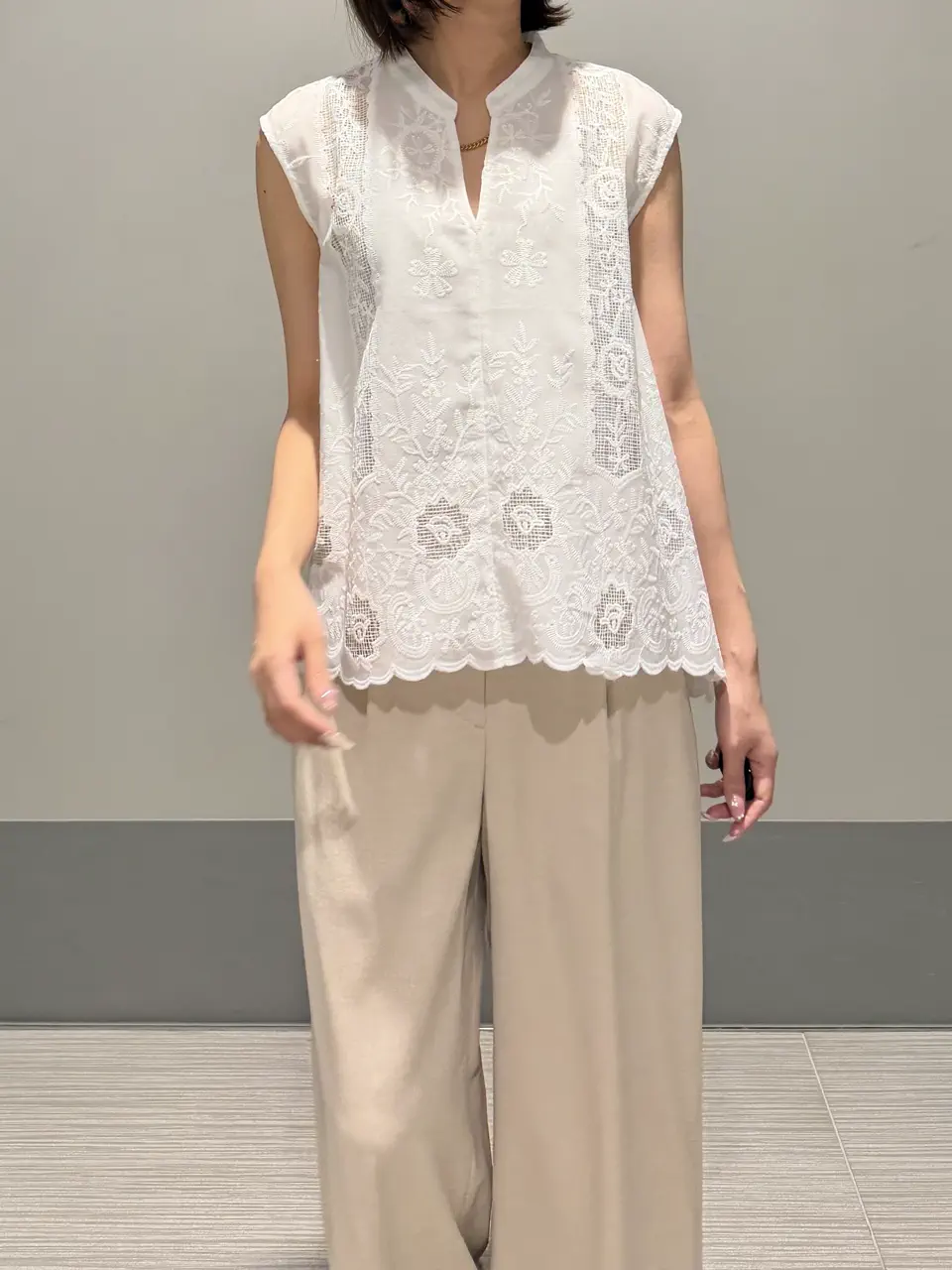 GRACE CONTINENTAL MORITA AI コーディネート画像