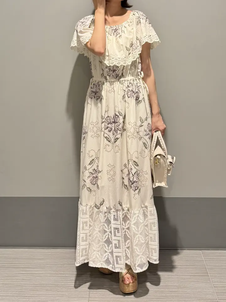 GRACE CONTINENTAL MORITA AI コーディネート画像