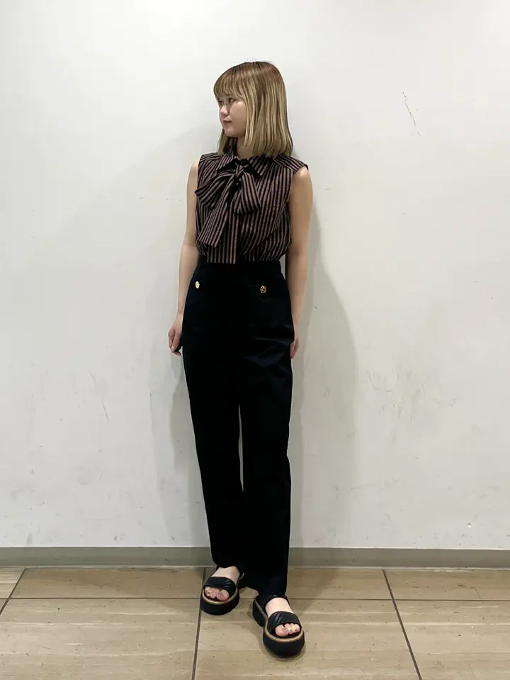 GRACE CONTINENTAL Fujisawa Yuri コーディネート画像