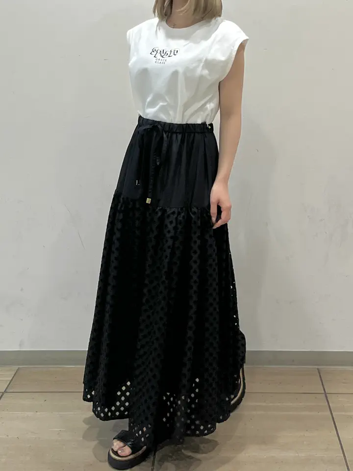 GRACE CONTINENTAL Fujisawa Yuri コーディネート画像