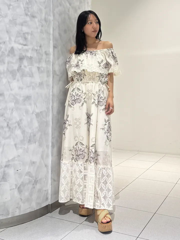 GRACE CONTINENTAL 岩永 春佳 コーディネート画像