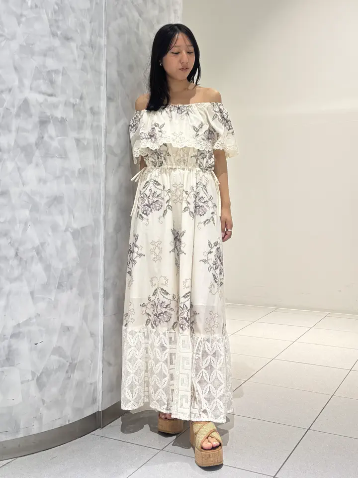 GRACE CONTINENTAL 岩永 春佳 コーディネート画像