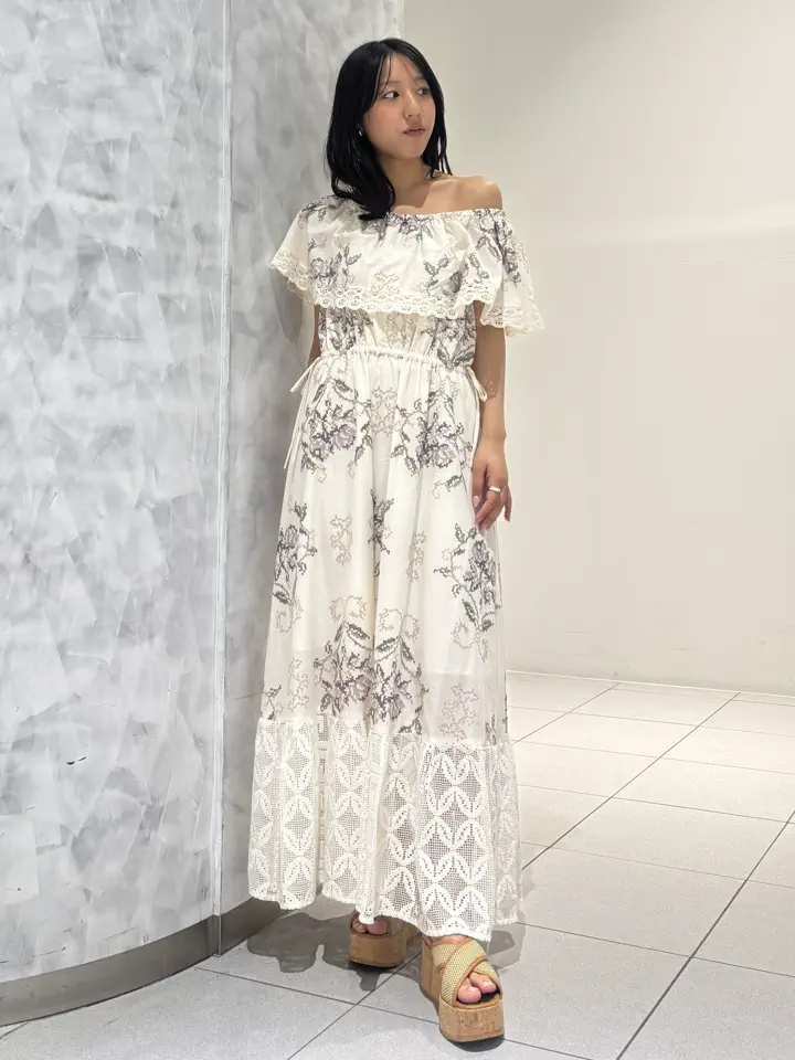 GRACE CONTINENTAL 岩永 春佳 コーディネート画像