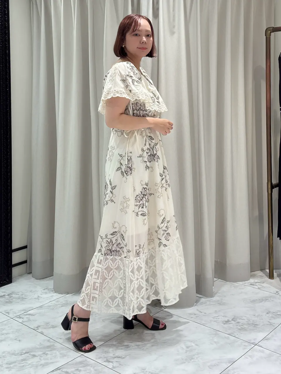 GRACE CONTINENTAL Izumi コーディネート画像