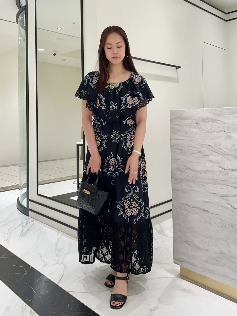 GRACE CONTINENTAL 小笠原　春菜 コーディネート画像
