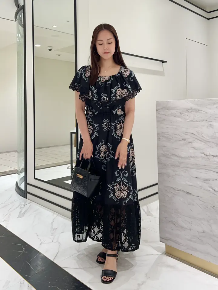 GRACE CONTINENTAL 小笠原　春菜 コーディネート画像